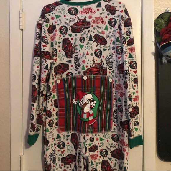 BUCEES CHRISTMAS PAJAMAS - Picture 3 of 3